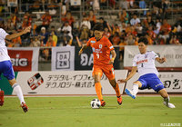 後半開始から投入された有田 光希（愛媛）だが、攻撃の糸口を見出せず【明治安田Ｊ２ 第31節 愛媛vs新潟】