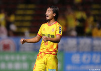 失点直後に井上 翔太のゴールが決まり、北九州が試合を振り出しに戻す【明治安田Ｊ３ 第22節 北九州vs富山】