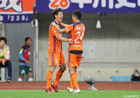 河田 篤秀（新潟/#9）は前半のうちにハットトリックを達成！【明治安田Ｊ２ 第32節 新潟vs岐阜】