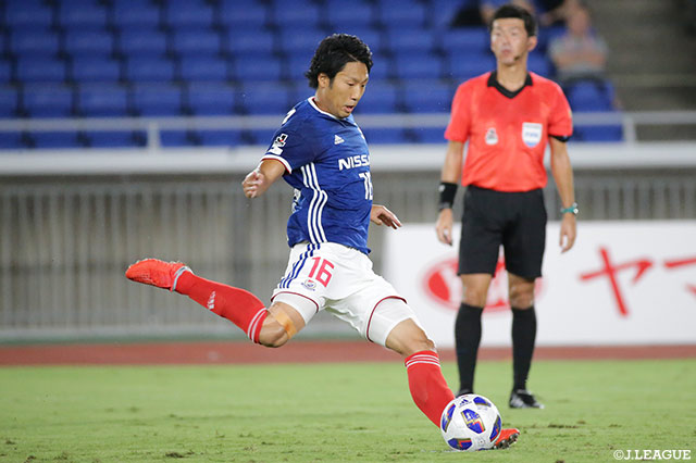 伊藤 翔（横浜FM）が前半20分のPKをきっちり決めて、リードを2点に広げる【ルヴァンカップ 準々決勝　第2戦 横浜FMvsＧ大阪】