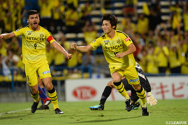 61分に瀬川 祐輔（柏/右）が同点ゴールを奪取！2戦合計3-3もアウェイゴールの関係で柏が有利な状況に【ルヴァンカップ 準々決勝　第2戦 柏vs甲府】