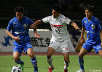 1点が欲しい水戸は岸本 武流を投入するも町田の堅守に苦しみ得点ならず【明治安田Ｊ２ 第32節 町田vs水戸】