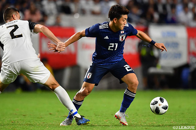 A代表デビューを飾った堂安 律。得意のドリブル突破や、抜け出してシュートなど随所に見せ場を作る【国際親善試合：日本vsコスタリカ】