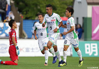 前半に2得点を奪う活躍をみせたレオナルド（鳥取）【明治安田Ｊ３ 第23節 秋田vs鳥取】
