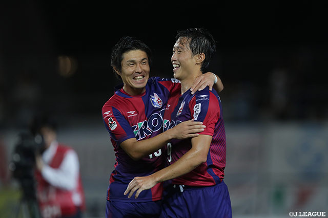 8分、イ ヨンジェ（#9）の恩返し弾で岡山が先制！【明治安田Ｊ２ 第33節 岡山vs京都】