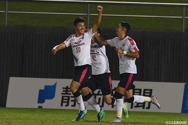 1-1で迎えた81分、石尾 崚雅（#50）が右足のボレーシュートをゴールに突き刺しC大23が勝ち越しに成功！【明治安田Ｊ３ 第23節 藤枝vsC大23】