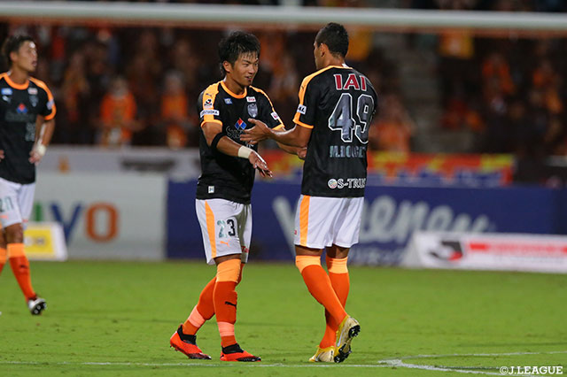 惜しいシュートを連発していた北川 航也（清水/#23）が76分に1点差に詰め寄るゴールを奪う！【明治安田Ｊ１ 第27節 清水vsＧ大阪】