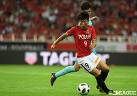 武藤 雄樹（浦和）は常に浦和の攻撃に絡むプレーを見せ、53分には追加点を挙げるなどチームの勝利に貢献した【明治安田Ｊ１ 第27節 浦和vs神戸】