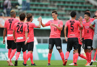 東京Ｖが終盤の得点で勝利。勝点を60に伸ばして再びＪ１参入プレーオフ圏内に浮上【明治安田Ｊ２ 第35節 栃木vs東京Ｖ】