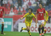 60分、瀬川 祐輔(柏)が試合を振り出しに戻す同点弾を決める!瀬川は4試合連続ゴール!【明治安田J1 第28節 浦和vs柏】