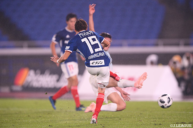 失点直後、仲川 輝人（横浜FM）が試合を振り出しに戻す同点弾をゲット！仲川は2試合連続ゴール！【明治安田Ｊ１ 第29節 横浜FMvs札幌】