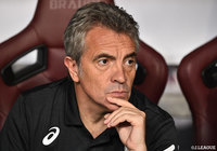 この試合から監督として指揮を執ったリージョ氏【明治安田Ｊ１ 第29節 神戸vs長崎】