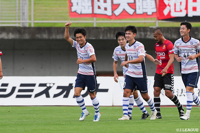 平岡 翼のゴールが決まり、F東23が1点リードで前半を折り返す【明治安田Ｊ３ 第26節 福島vsF東23】