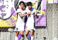 谷口 海斗がペナルティアーク付近から右足を振り抜き、盛岡が先制点を奪う【明治安田J3 第26節 藤枝vs盛岡】