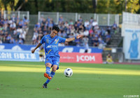 セットプレーから精度の高いボールを供給する平戸 太貴(町田)だが、この日得点には繋がらず【明治安田J2 第36節 町田vs山形】