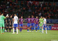 Ｊ１から降格してきたチーム同士の対戦は、両者譲らずスコアレスドローに終わった【明治安田Ｊ２ 第37節 甲府vs新潟】