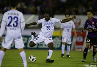 ピーター ウタカ(徳島)を中心に攻め立てるも京都の牙城を崩せない【明治安田J2 第37節 京都vs徳島】