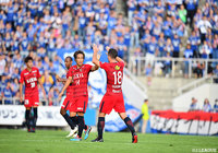 後半25分、途中出場のセルジーニョ(鹿島/#18)のヘディングシュートがゴール右隅に決まり同点!決勝進出へ1点差に迫る!【ルヴァンカップ 準決勝 第2戦 横浜FMvs鹿島】