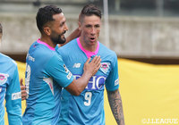 小野　裕二のクロスに頭で合わせたフェルナンド　トーレス（鳥栖／＃9）が今季2点目を記録！【明治安田Ｊ１第30節仙台vs鳥栖】