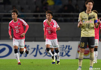 後半39分、清武 弘嗣（Ｃ大阪/#10）が見事な右足のボレーを沈めて待望の先制点を獲得！【明治安田Ｊ１ 第30節 FC東京vsＣ大阪】