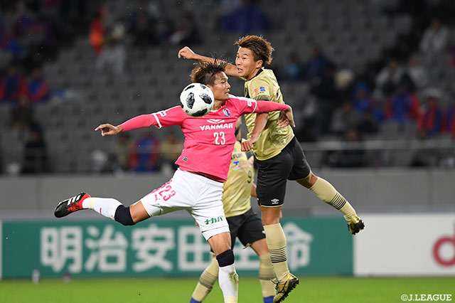 前節に続く得点が期待された永井 謙佑（FC東京）だったが、Ｃ大阪の堅い守備を崩せず【明治安田Ｊ１ 第30節 FC東京vsＣ大阪】