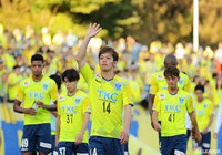 後半アディショナルタイムに痛恨の失点を喫した栃木。4戦未勝利となった【明治安田Ｊ２ 第38節 栃木vs甲府】