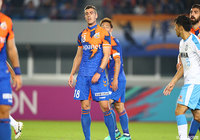 83分、ハイロ モリージャス（長崎）がＪ１デビュー。本領発揮は次節以降か【明治安田Ｊ１ 第30節 長崎vs磐田】