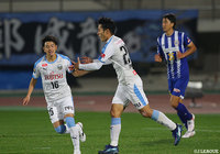 後半から投入された知念 慶（川崎Ｆ）が60分、69分に得点を奪い、1点差に詰め寄る！【天皇杯 準々決勝 川崎Ｆvs山形】