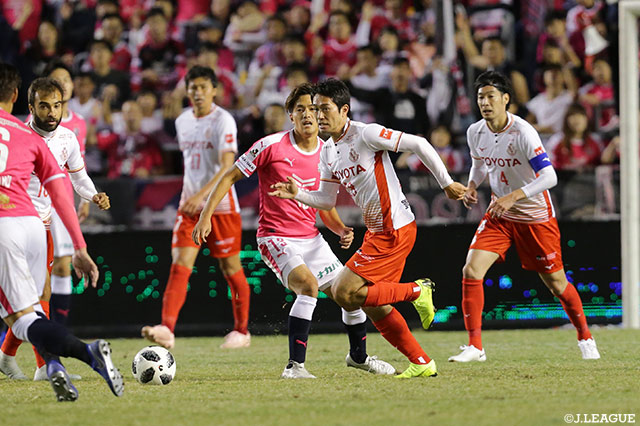 名古屋は後半35分、前節Ｊ１通算99点目を記録した玉田 圭司を投入。通算100点目が期待されたが、次節以降に持ち越し【明治安田Ｊ１ 第28節 Ｃ大阪vs名古屋】