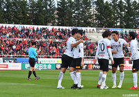 直近の2試合で2ゴールを記録している武藤 雄樹（浦和/#9）が6分に先制点をもたらす！【明治安田Ｊ１ 第32節 札幌vs浦和】