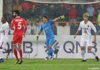 アウェイでも安定のセービングをみせるクォン スンテ（鹿島）。鋭い読みと抜群の反応で得点を許さない【ACL 決勝　第2戦 ペルセポリスvs鹿島】