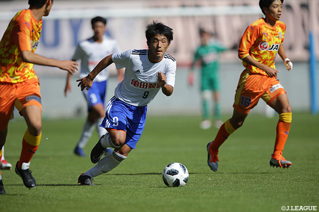 ここまで6ゴールを記録し、チームを牽引してきた本田 修也（新潟）だが不発に終わった【Ｊユースカップ 準決勝 清水vs新潟】