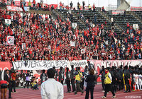 熊本はホームで行われた最終戦に快勝し、21位で今シーズンを終えた【明治安田Ｊ２ 第42節 熊本vs愛媛】