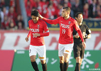 武藤 雄樹のスルーパスに興梠 慎三が合わせ、浦和が終盤に1点を返す【明治安田J1 第33節 湘南vs浦和】