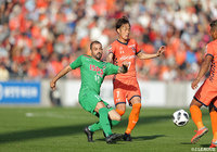 後半26分、東京Ｖは経験豊富なレアンドロを投入【Ｊ１参入プレーオフ 1回戦 大宮vs東京Ｖ】