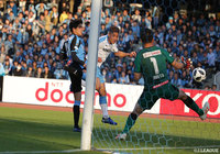 古巣戦の大久保 嘉人(磐田/#22)は豪快にヘディングを押し込み、貴重な先制点を奪った【明治安田J1 第34節 川崎Fvs磐田】