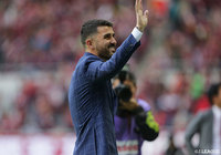 ハーフタイムにはダビド ビジャがサプライズで登場!サポーターの声援に応えた【明治安田J1 第34節 神戸vs仙台】