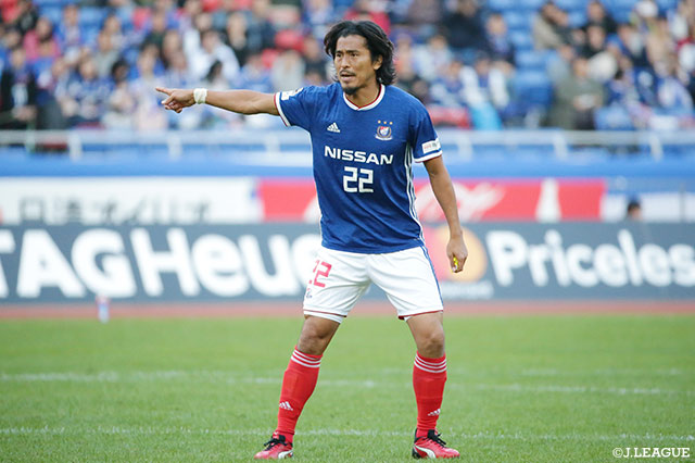 82分、畠中に代わり中澤 佑二（横浜FM）が13試合ぶりにピッチに立った【明治安田Ｊ１ 第34節 横浜FMvsＣ大阪】