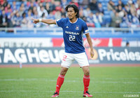 82分、畠中に代わり中澤 佑二(横浜FM)が13試合ぶりにピッチに立った【明治安田J1 第34節 横浜FMvsC大阪】