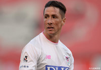 主将フェルナンド トーレス(鳥栖)は幾度となく相手ゴールに迫るもゴールは奪えず【明治安田J1 第34節 鹿島vs鳥栖】