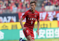 鈴木 優磨（鹿島）は多彩な動きで相手DFを翻弄し続けた【明治安田Ｊ１ 第34節 鹿島vs鳥栖】