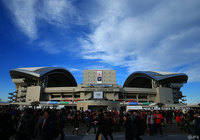 ナイター開催となった天皇杯ファイナル。決戦の地・埼玉スタジアム２００２も熱気に包まれています【天皇杯 決勝 浦和vs仙台】