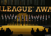 ルヴァンカップを制した湘南ベルマーレの選手たちがステージへ【２０１８Ｊリーグアウォーズ】