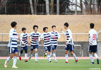 後半から投入された中村 翼(横浜FMユース/#35)がすぐさま同点弾を決めて、起用に応える!【JINYC GS 第1節 横浜FMユースvsライト・トゥ・ドリーム】