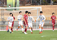 サイドからのクロスに青島 太一がニアで合わせ、清水ユースが同点に追いつく！【JINYC GS 第2節 清水ユースvs神戸Ｕ－１８】