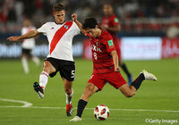 スルーパスに抜け出してDFをかわし、惜しいシュートを放つなど土居 聖真(鹿島)はゲームを通じ攻撃陣を牽引した【FIFAクラブワールドカップ UAE 2018 3位決定戦 鹿島vsリーベルプレート】