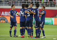 同点ゴールを決めた武藤 嘉紀の元にチームメイトが駆け寄る!【AFC アジアカップ UAE 2019 GS第3節 日本vsウズベキスタン】