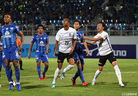 新加入のドウグラス ヴィエイラ(#20)は得点ならず。本領発揮はこれからか【アジアチャレンジinタイ チョンブリvs広島】