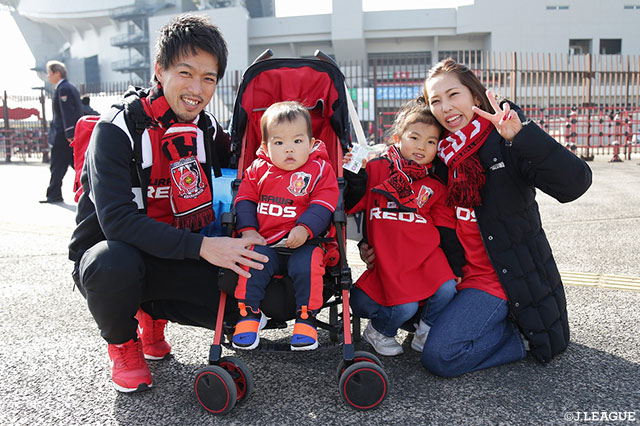 レッズカラーを身にまとい応援だ！【FUJI XEROX SUPER CUP 2019】