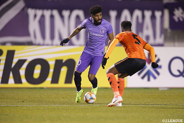 1点が欲しい広島は試合終盤にパトリックを投入【ACL プレーオフ 広島vsチェンライＵ】